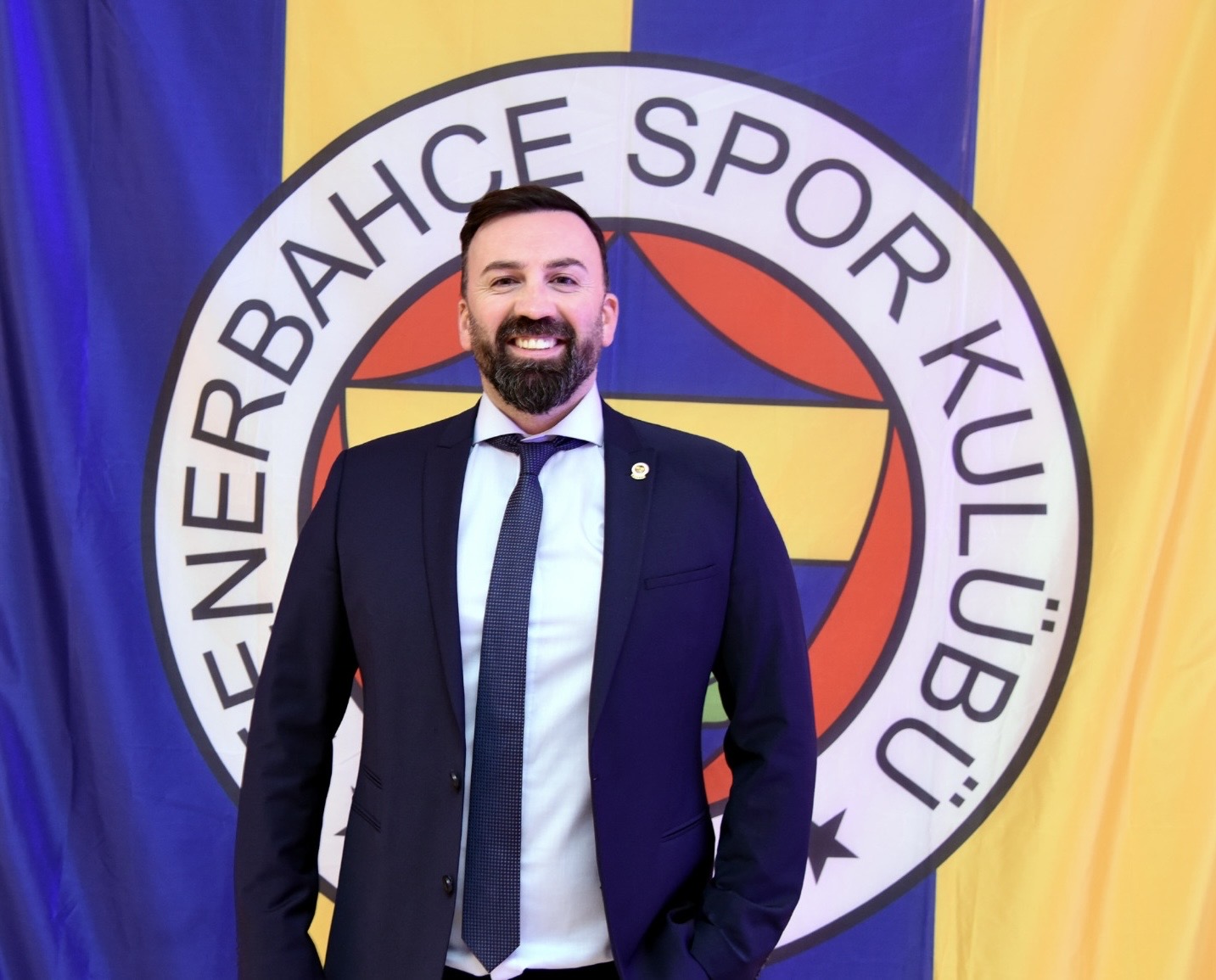 Gökhan Özarda